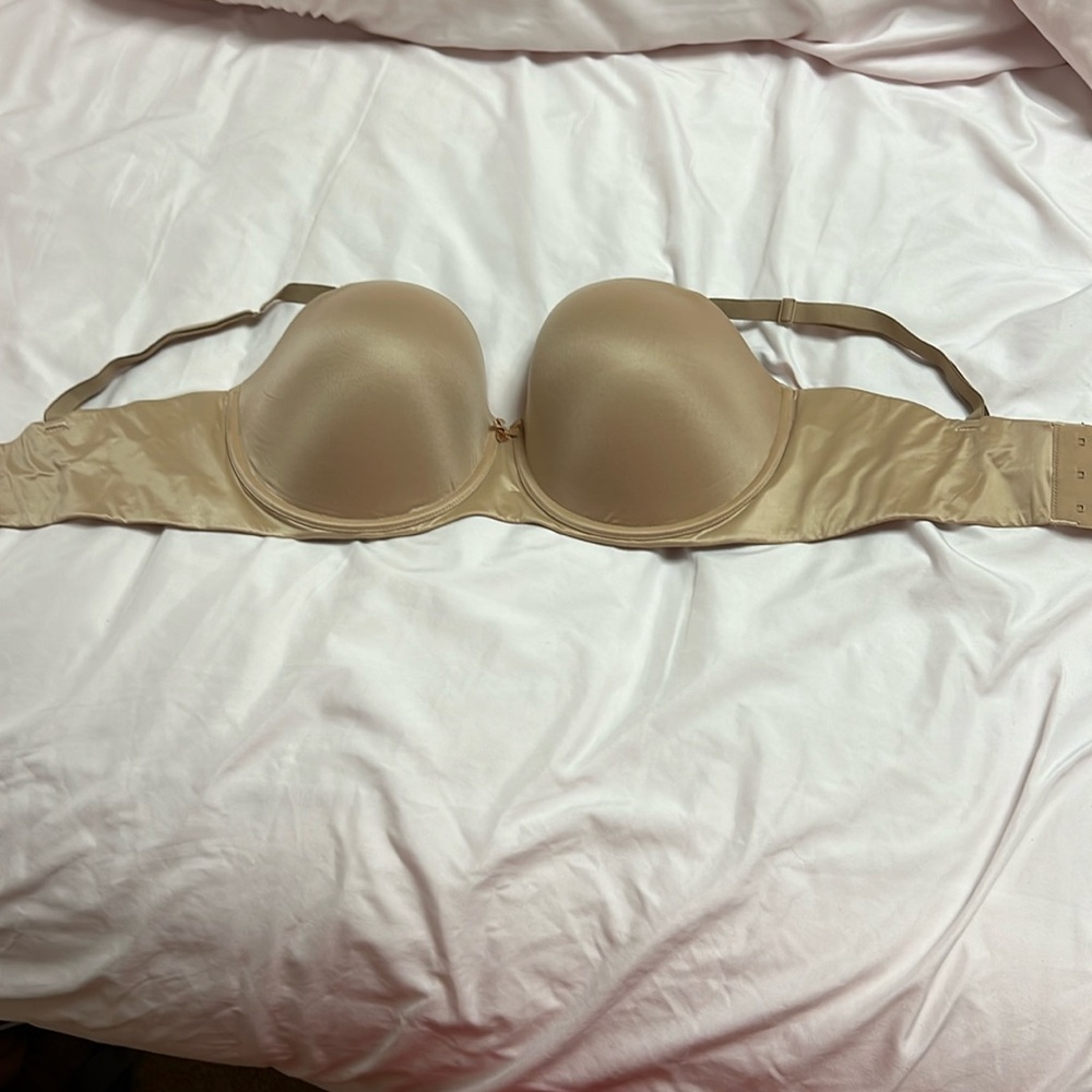 Victorias Secret Nude Brand New Never Word Strapless Bra